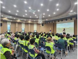 산청군, 어르신 감염병 예방 교육 실시 기사 이미지