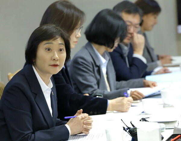  이스란 제1차관 사진보건복지부 제공