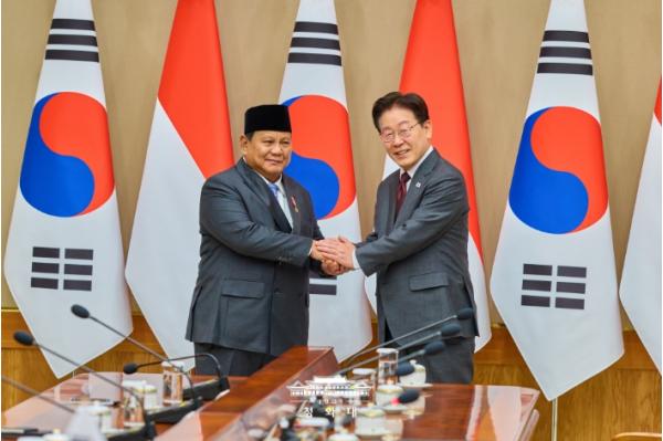 이재명 대통령 '한-인니, 에너지 안정적 공급·자원안보 협력 확대 필요' 기사 이미지