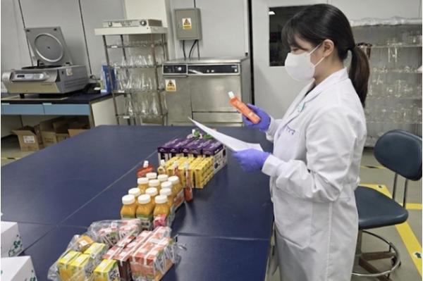 “과일‧채소 음료 믿고 드세요” 보건환경연구원, 과일·채소 음료 36건 전량 ‘적합’ 기사 이미지