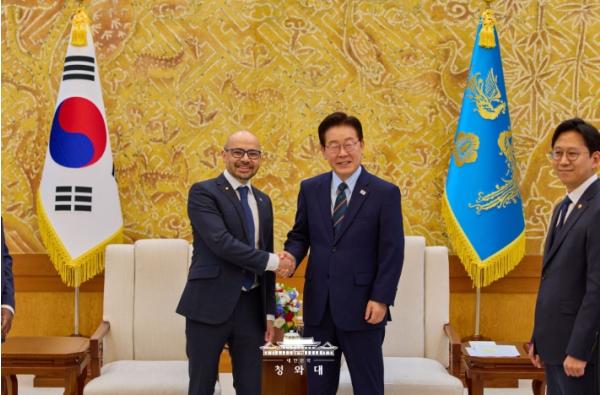 이재명 대통령, 구글 딥마인드 대표 '데미스 하사비스' 접견 기사 이미지