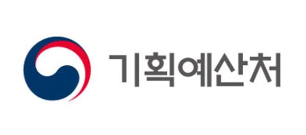 기획예산처 박홍근 장관, 고유가 피해지원금 지급 현장과 신영시장을 방문, 민생의 목소리를 경청하다.