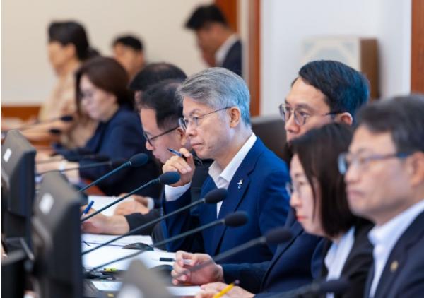 민형배 전남광주통합특별시장, 국무회의서 군 공항 이전 추진상황 보고 기사 이미지