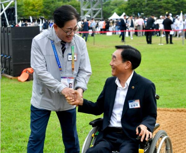 김포시, 제20회 장애인생활체육대회에서 절정의 기량 선보여